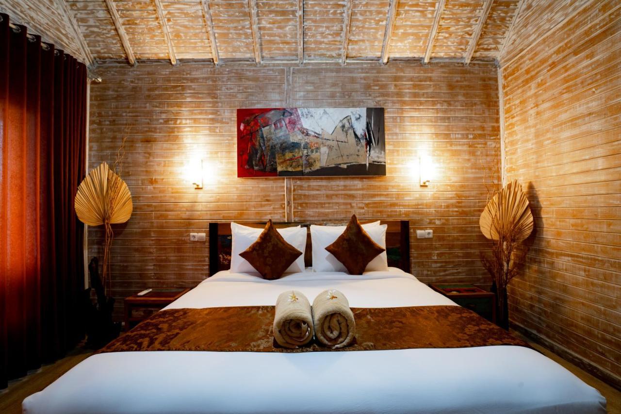 Gara Gara Sea View Hotel Batununggul ภายนอก รูปภาพ