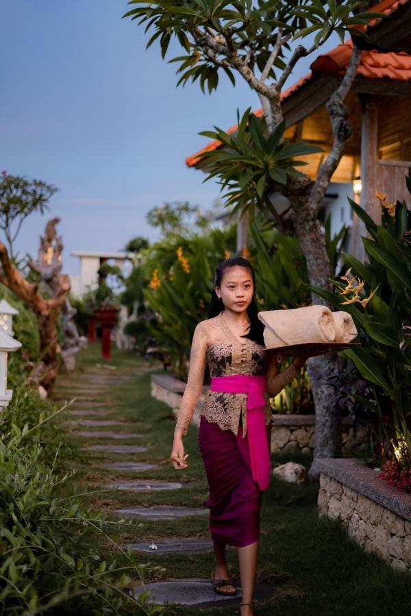 Gara Gara Sea View Hotel Batununggul ภายนอก รูปภาพ