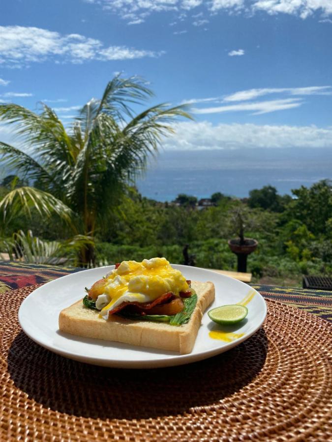 Gara Gara Sea View Hotel Batununggul ภายนอก รูปภาพ