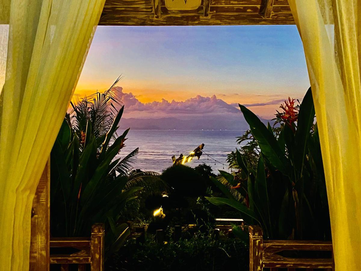 Gara Gara Sea View Hotel Batununggul ภายนอก รูปภาพ